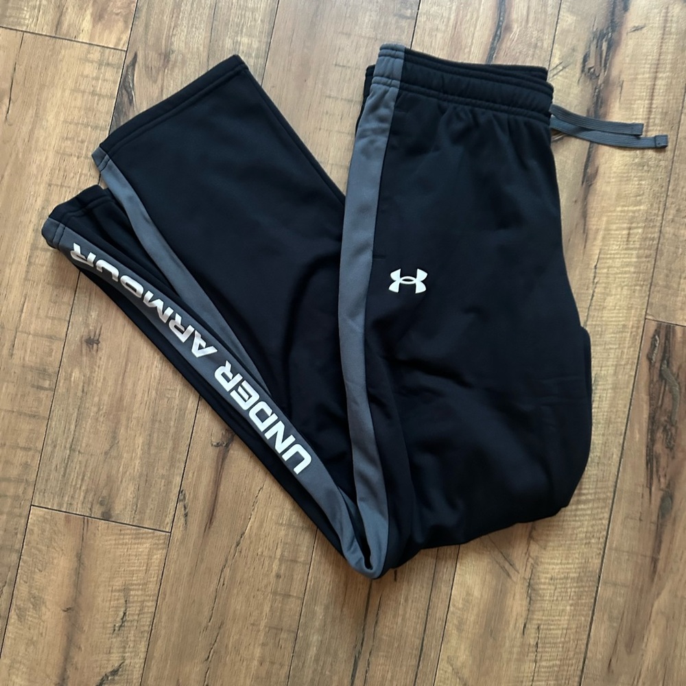 Under Armour Kids Black Joggers Size L